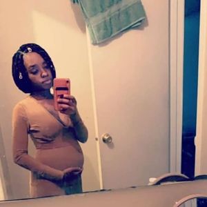 Meet your Posher, Tiffany